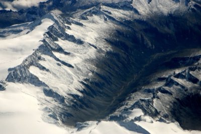 Jungfraujoch vs Matterhorn: Elige tu cumbre alpina suiza