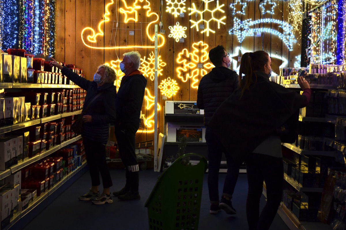 supermercato svizzero alpino