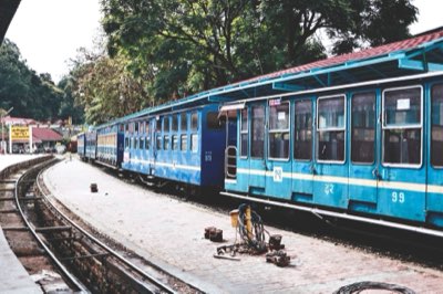 Alpes: Escolha o trem certo para sua viagem de montanha